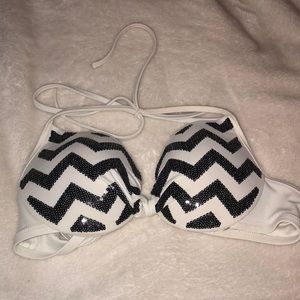 PINK Chevron black and white bikini top small